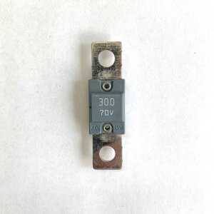 MEGA Sicherung für 48V Systeme bis 70V geeignet 300A