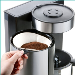 Design-Kaffeemaschine mit extra großer 1,5L Kanne und starken 1100Watt DO704K