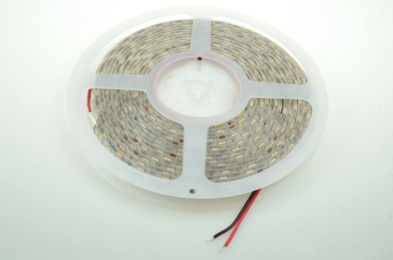 LED-Band, 500 cm, 60 x 5050 SMD LED/m, 10 mm, DC 24 V, Verbrauch ca. 11,5 W/m, trennbar, Rückseite mit Klebefunktion, Silikonbeschichtung, PCB weiß, IP65, neutralweiß, 4000 K, dimmbar, A+