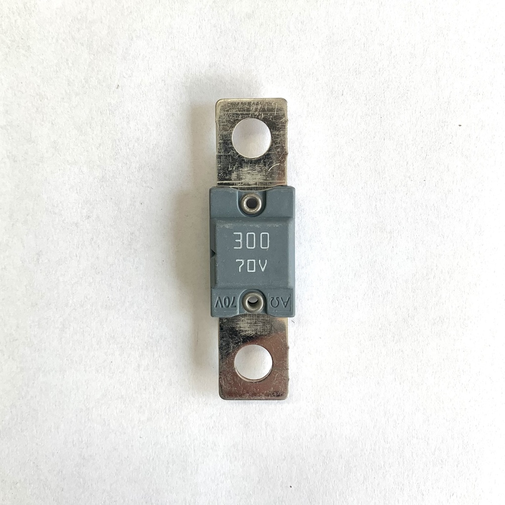 MEGA Sicherung für 48V Systeme bis 70V geeignet 300A