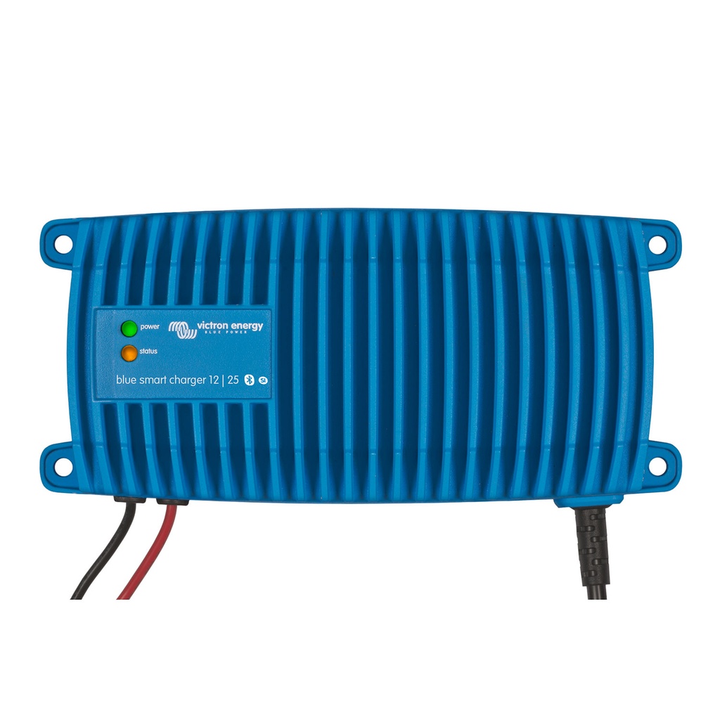 Victron Blue Smart IP67 Charger 24/12(1+si) mit SI-Ausgang 230V Schuko (CEE 7/7)